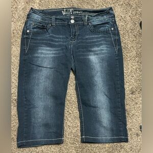 Wallflower Women's Dark Blue Cropped Jeans